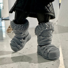 Load image into Gallery viewer, Dwarven Tundra Boots

