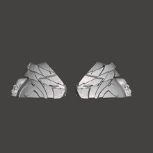 Load image into Gallery viewer, Hell Dude Pauldrons
